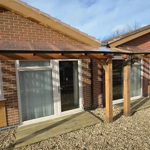 fosse-paddock-country-studio-1-free-parking.hotelsin-nottingham.com/