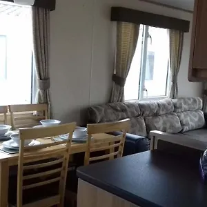 Pet Friendly Sea View Static At Thornwick Bay Flamborough